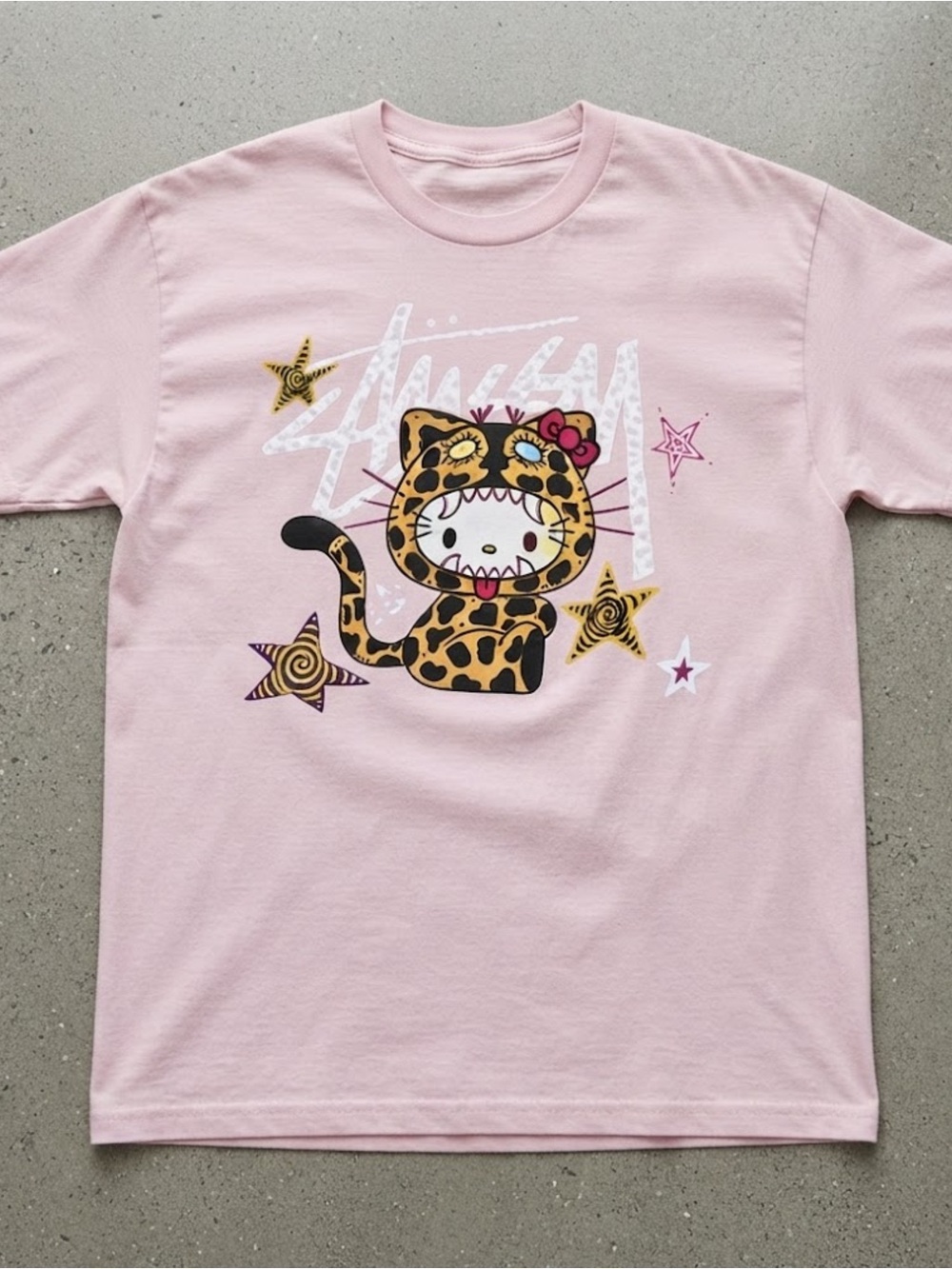Leopard Cat Graphic T-Shirt Gildan Cotton Crewneck Unisex Tee